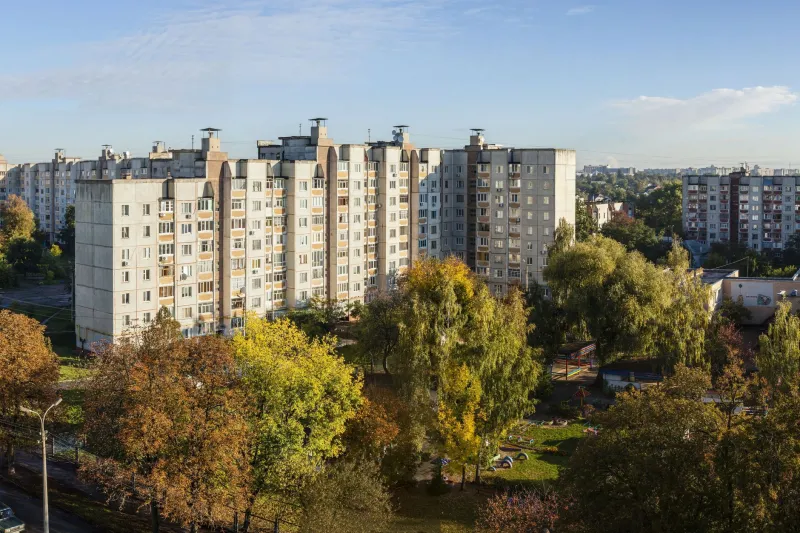 Breathing Less Energy: How Wind Corridor Homes Shrink Your Carbon Footprint Without Sacrifice